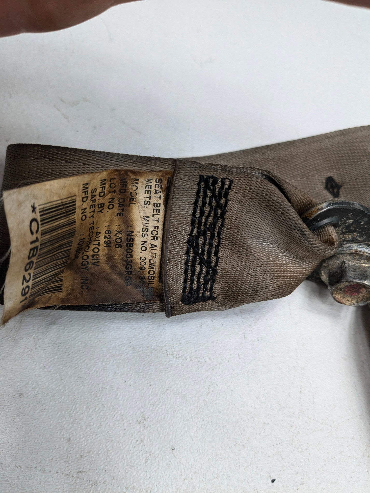 2004 - 2008 OEM ACURA TL REAR RIGHT PASSENGER SIDE SEAT BELT RETRACTOR