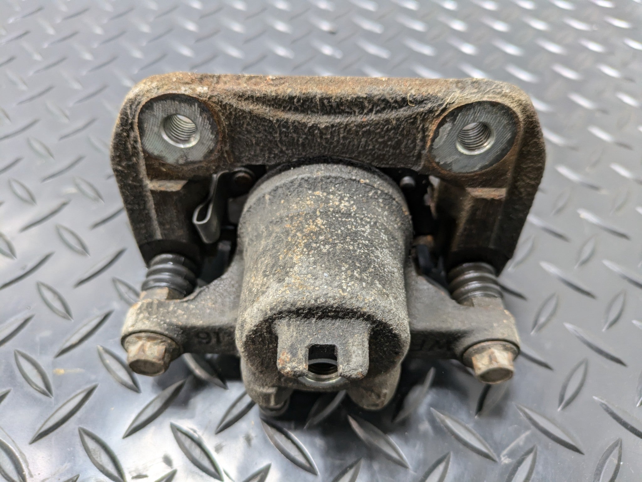 2004 - 2008 OEM ACURA TL REAR LEFT DRIVER SIDE BRAKE CALIPER