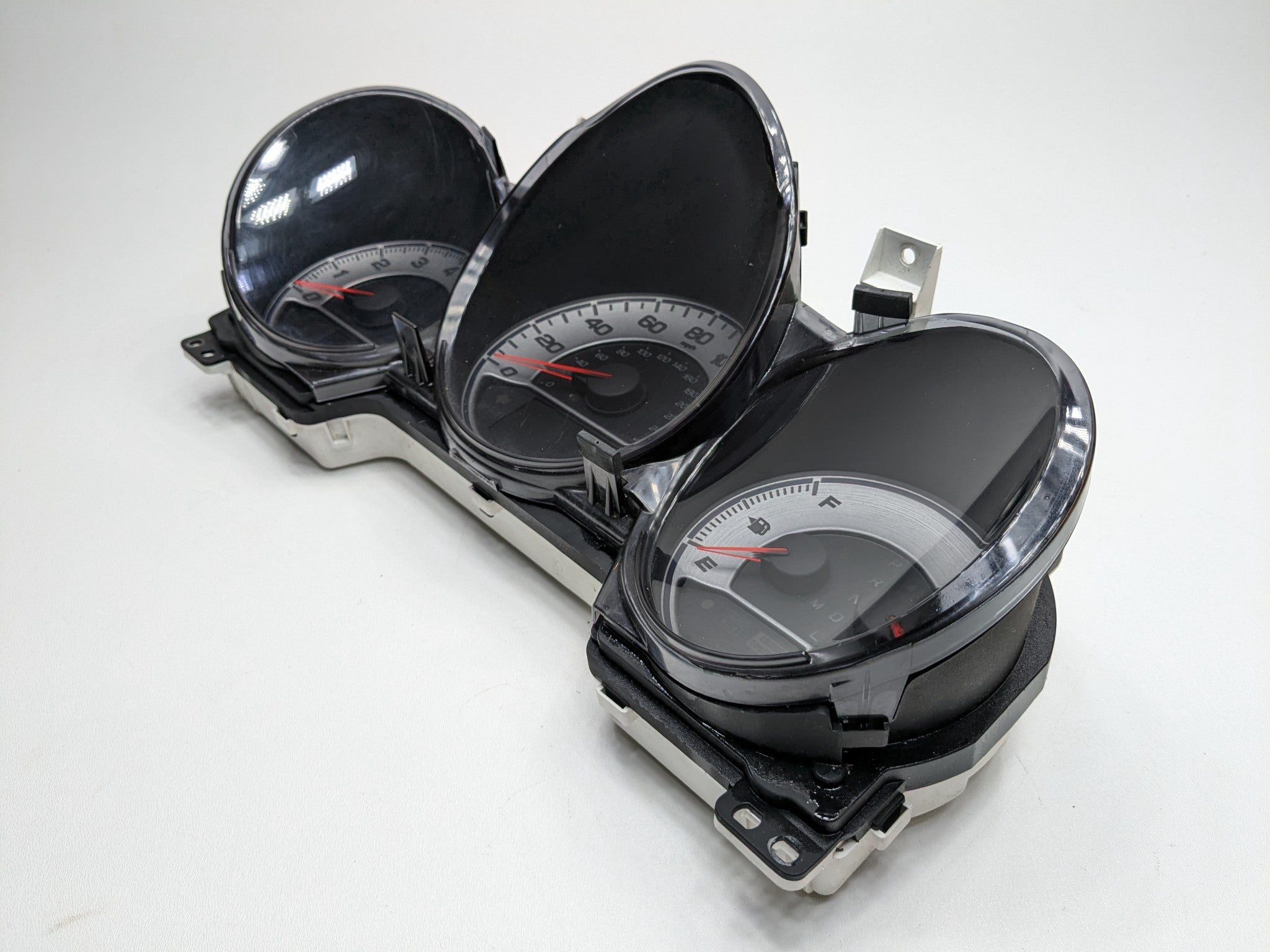 2004 - 2008 OEM ACURA TL INSTRUMENT CLUSTER GAUGES SPEEDOMETER