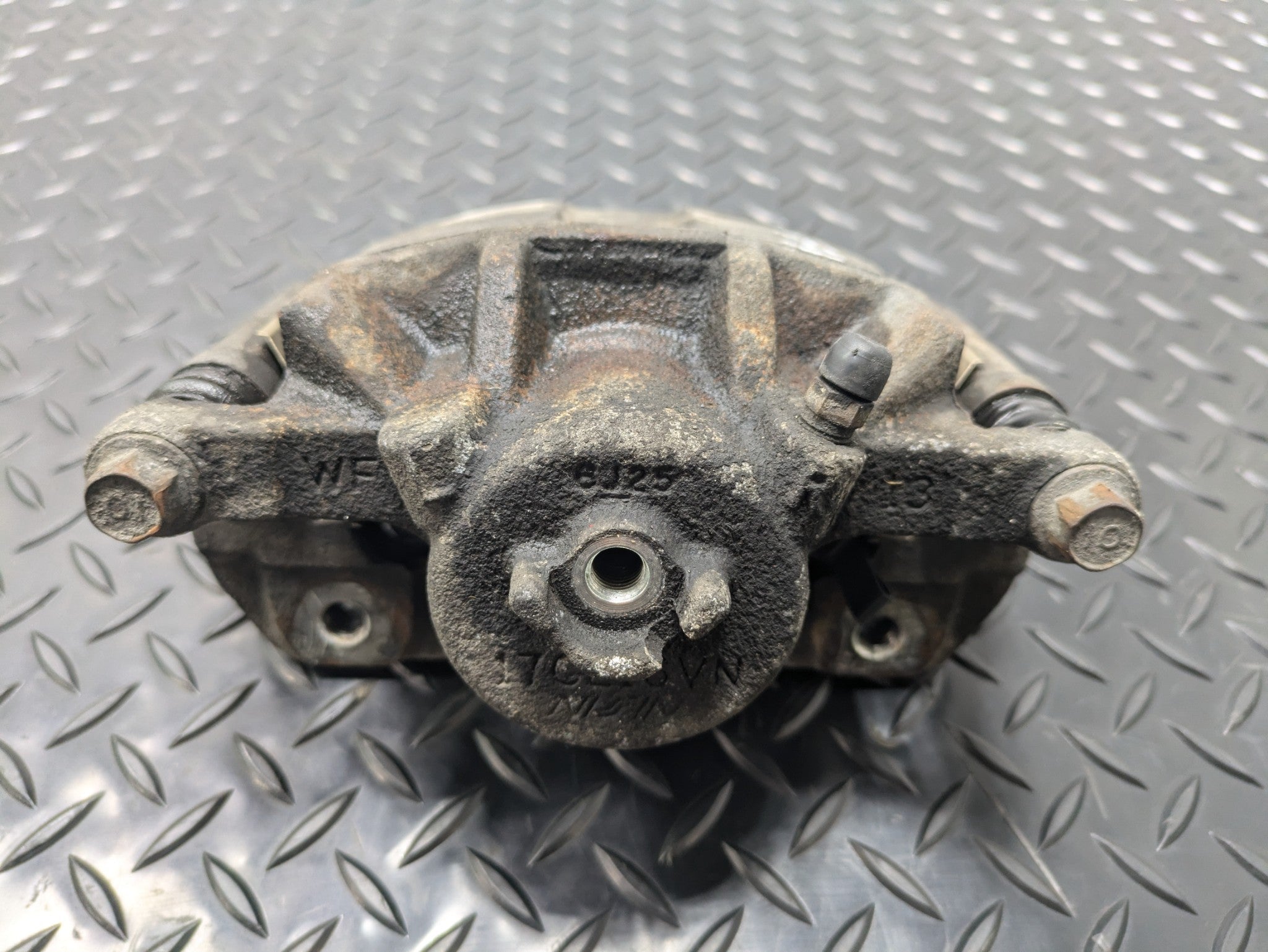 2004 - 2008 OEM ACURA TL FRONT RIGHT PASSENGER SIDE BRAKE CALIPER