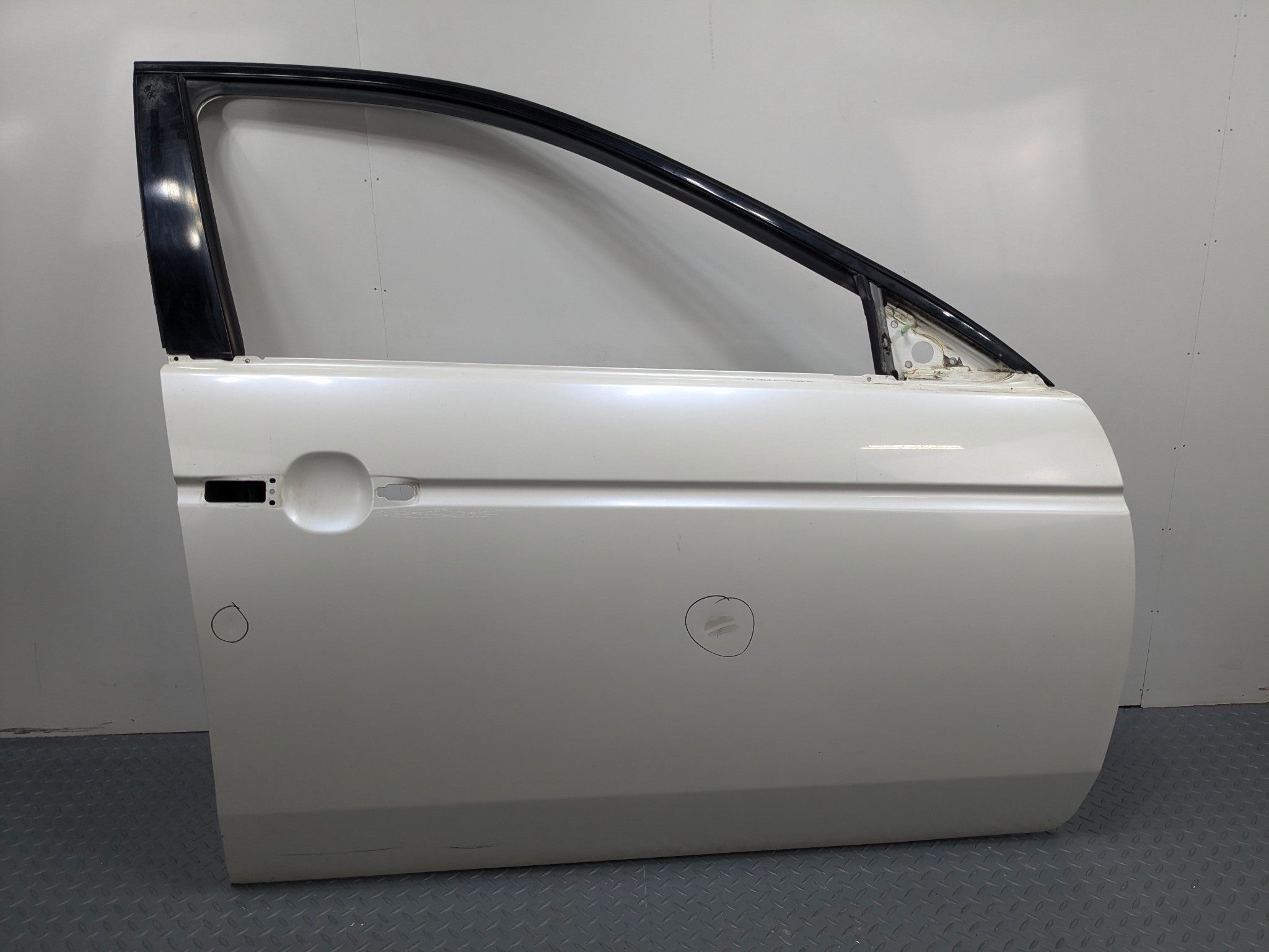 2004 - 2008 OEM ACURA TL FRONT RIGHT PASSENGER SIDE DOOR SHELL PANEL ASSEMBLY