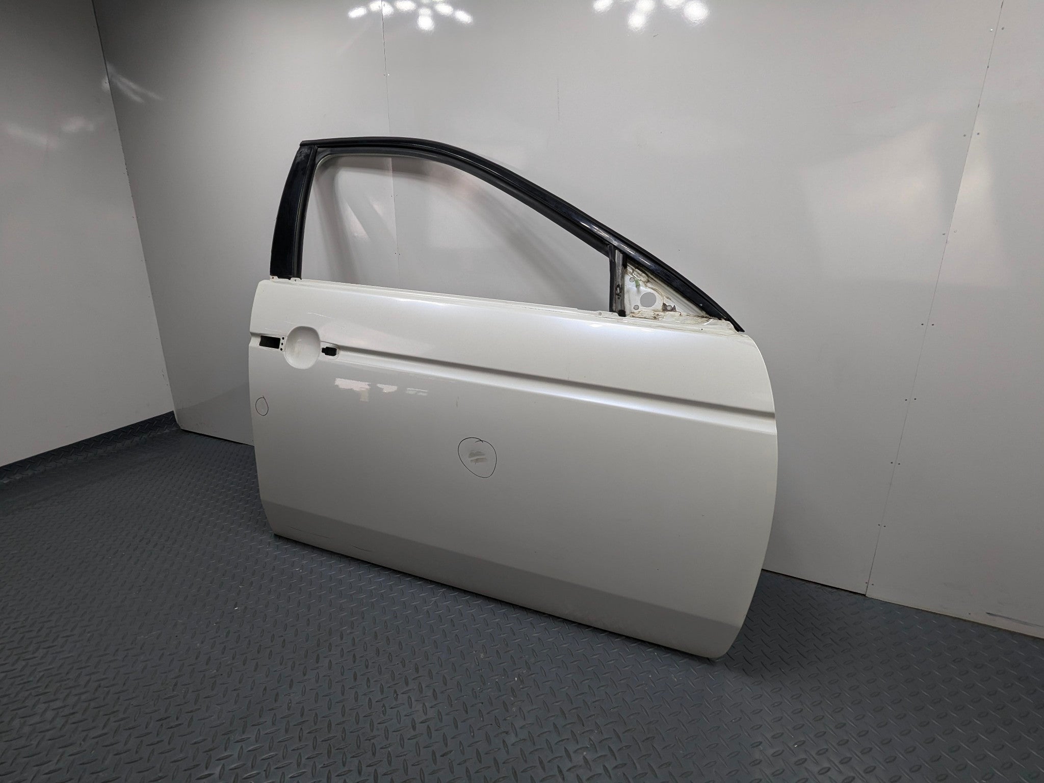 2004 - 2008 OEM ACURA TL FRONT RIGHT PASSENGER SIDE DOOR SHELL PANEL ASSEMBLY