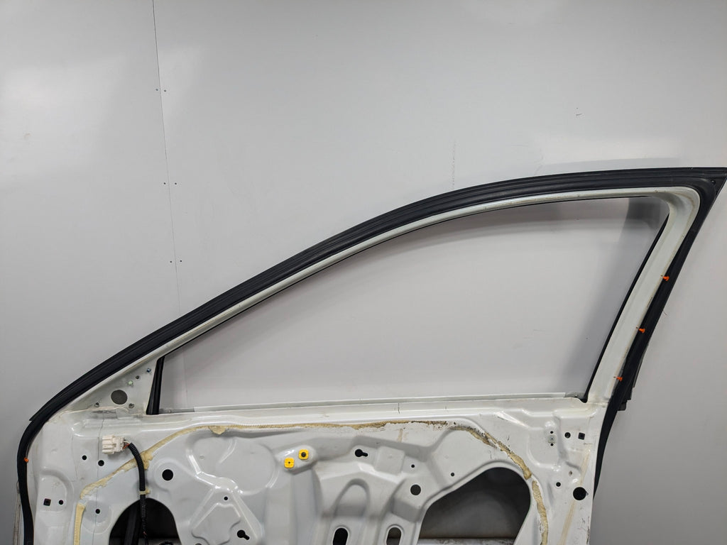 2004 - 2008 OEM ACURA TL FRONT RIGHT PASSENGER SIDE DOOR SHELL PANEL ASSEMBLY
