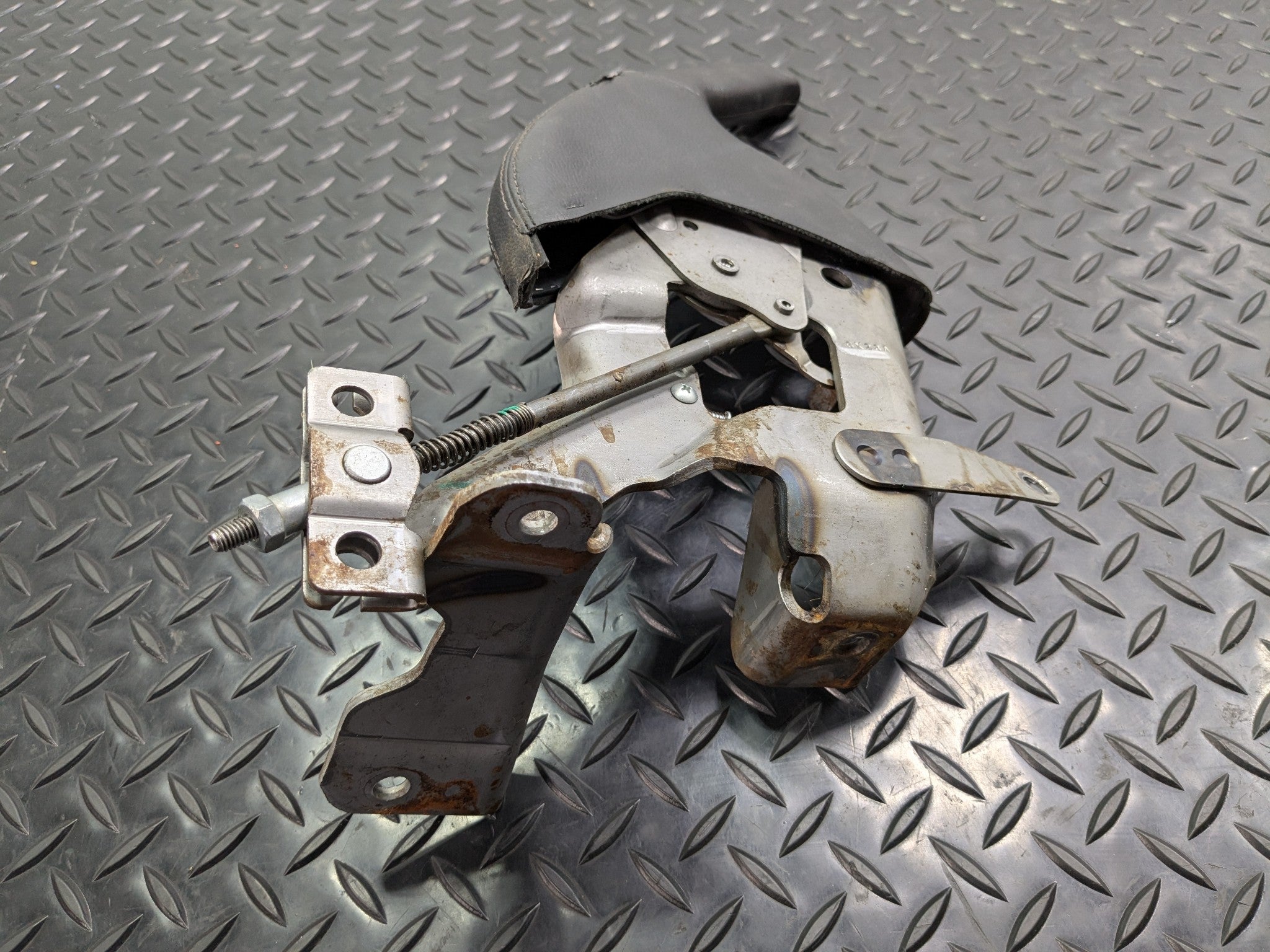 2004 - 2008 OEM ACURA TL EMERGENCY PARKING HAND BRAKE LEVER ASSEMBLY