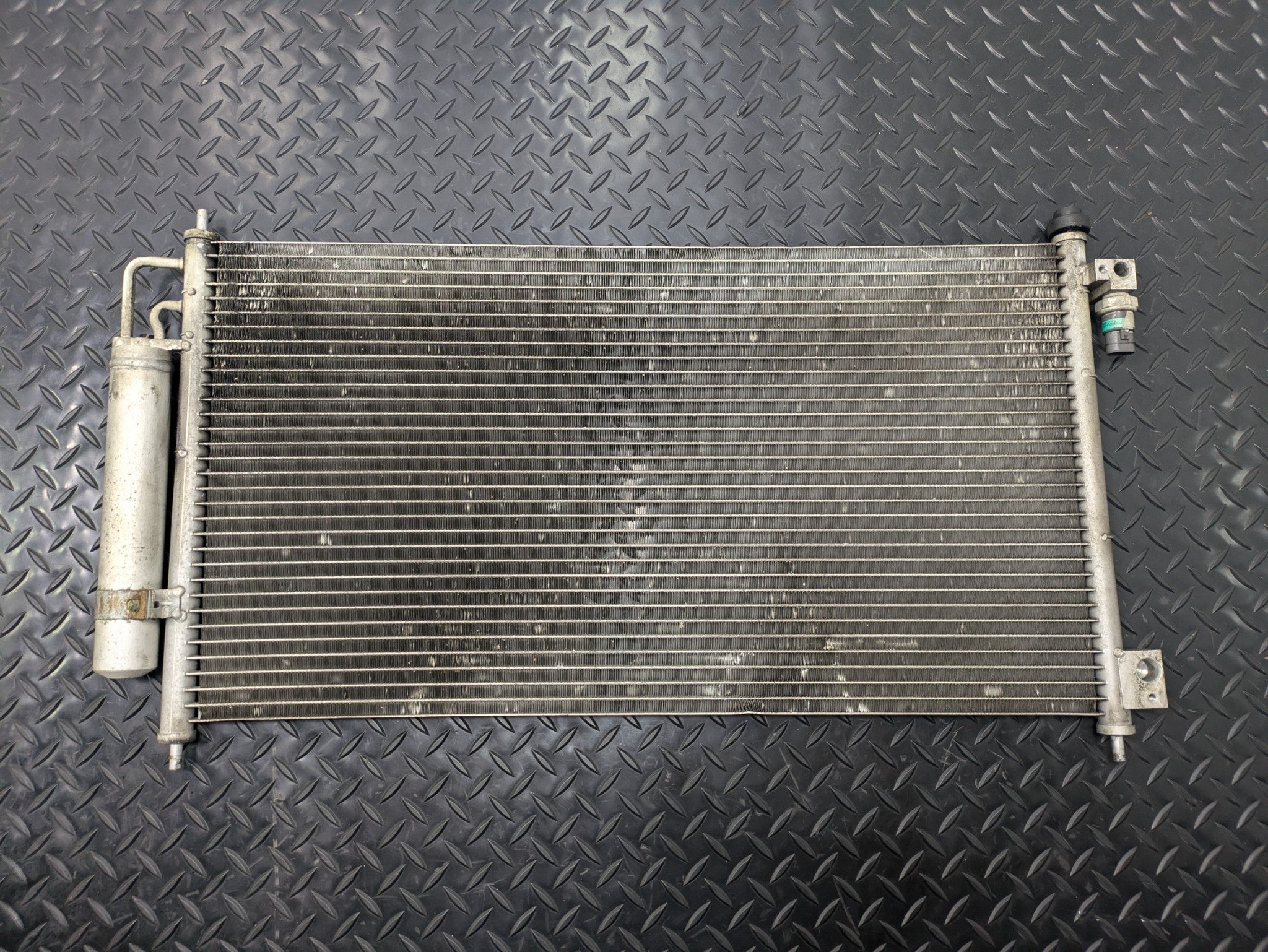 2004 - 2008 OEM ACURA TL AC AIR CONDITIONING CONDENSER RADIATOR ASSEMBLY