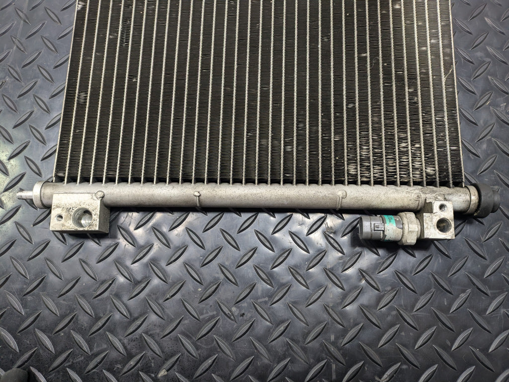 2004 - 2008 OEM ACURA TL AC AIR CONDITIONING CONDENSER RADIATOR ASSEMBLY
