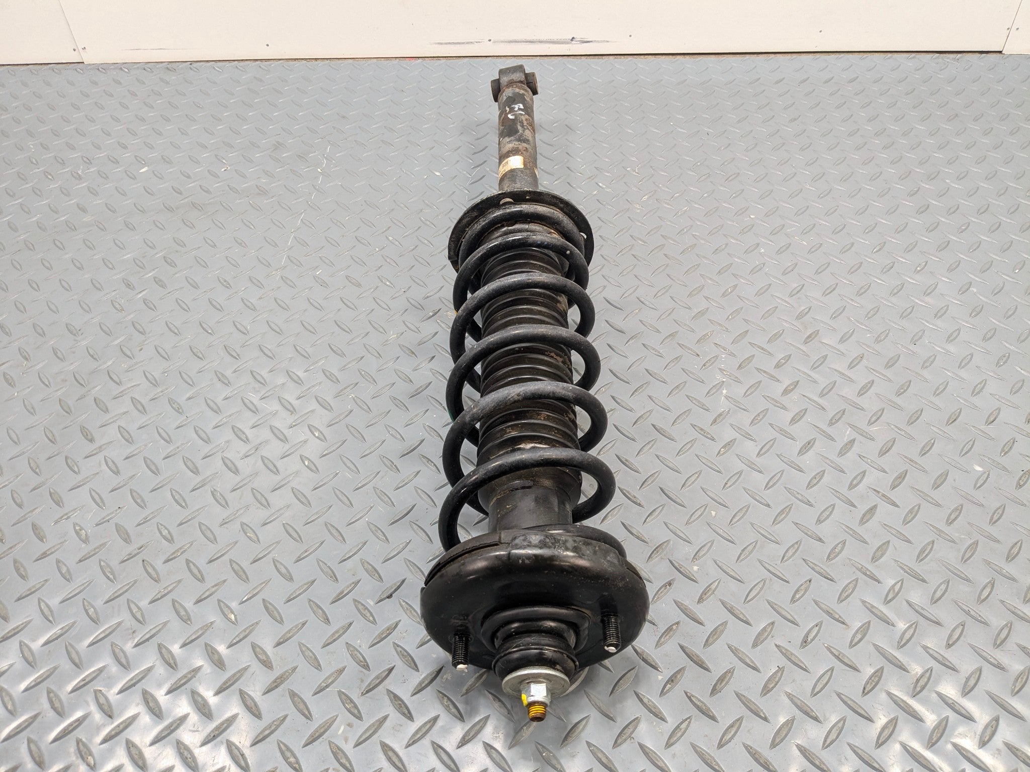 2004 - 2008 OEM ACURA TL REAR LEFT DRIVER SIDE SUSPENSION SHOCK STRUT ASSEMBLY