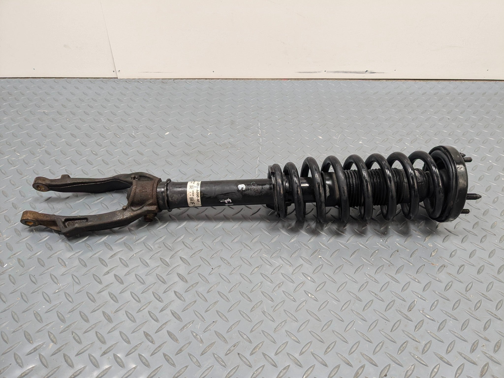 2004 - 2008 OEM ACURA TL FRONT LEFT DRIVER SIDE SUSPENSION SHOCK STRUT ASSEMBLY