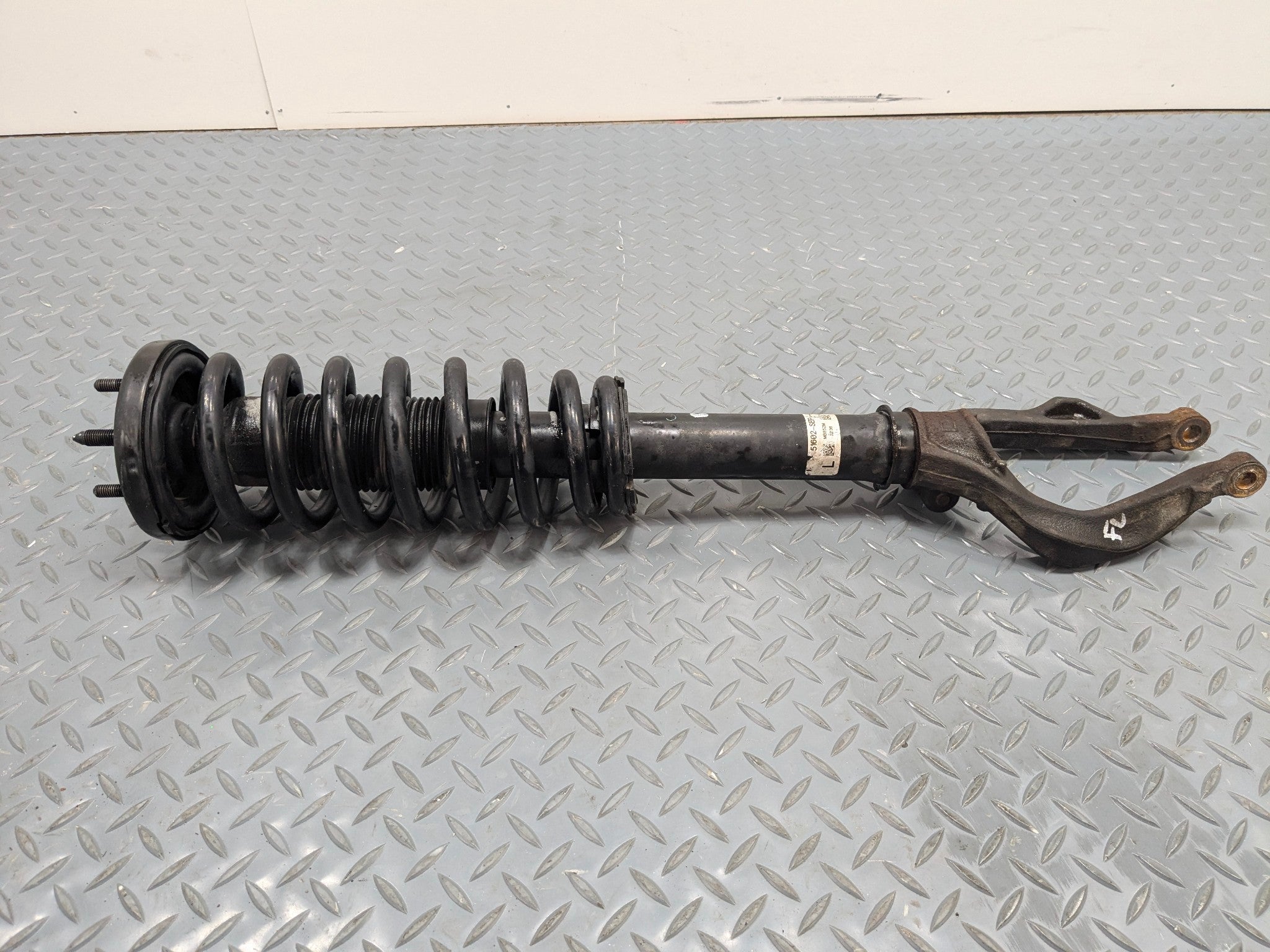 2004 - 2008 OEM ACURA TL FRONT LEFT DRIVER SIDE SUSPENSION SHOCK STRUT ASSEMBLY