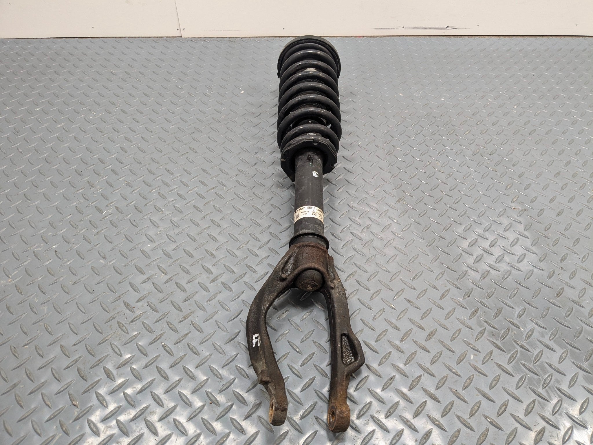 2004 - 2008 OEM ACURA TL FRONT LEFT DRIVER SIDE SUSPENSION SHOCK STRUT ASSEMBLY