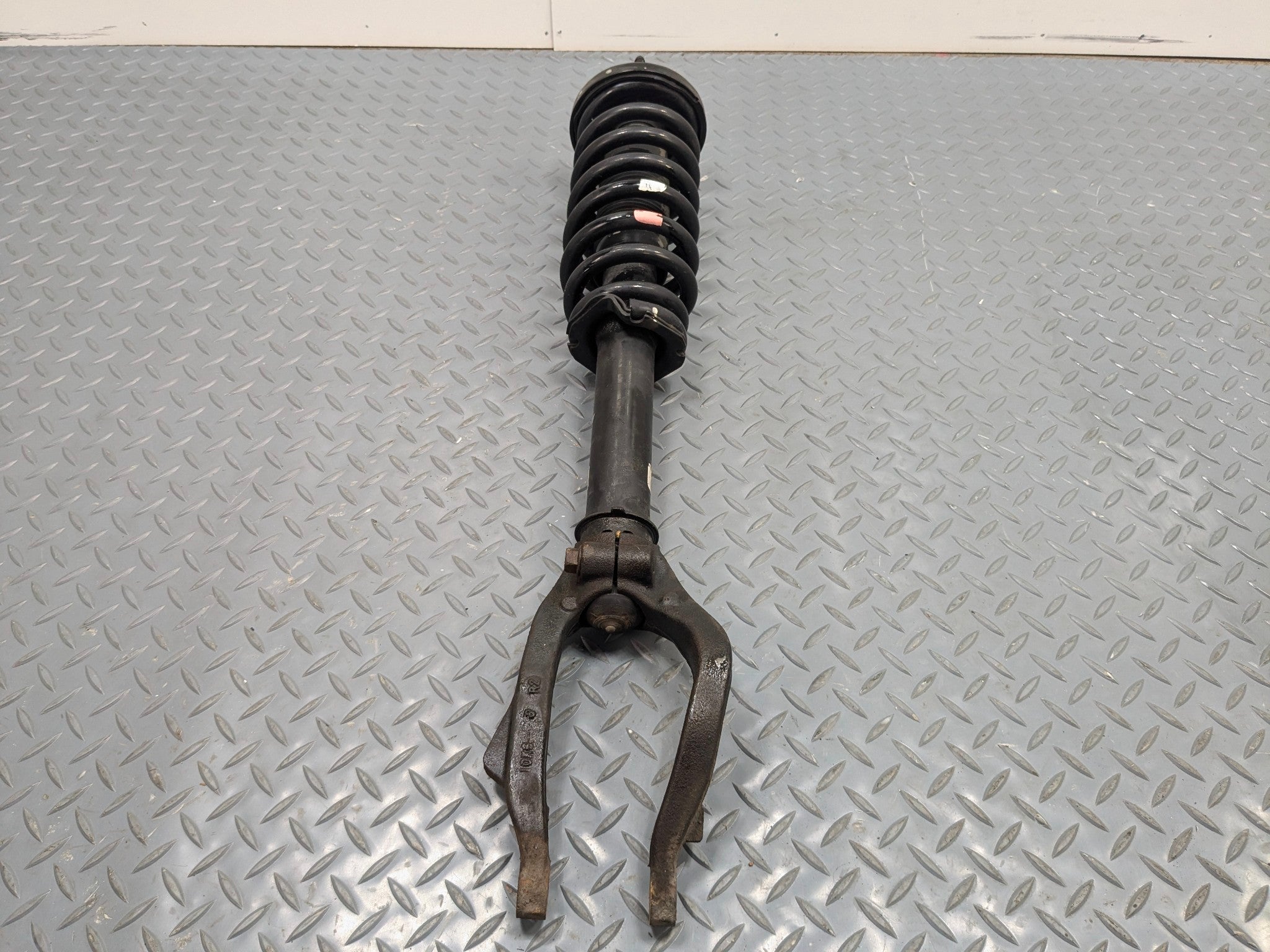 2004 - 2008 OEM ACURA TL FRONT LEFT DRIVER SIDE SUSPENSION SHOCK STRUT ASSEMBLY