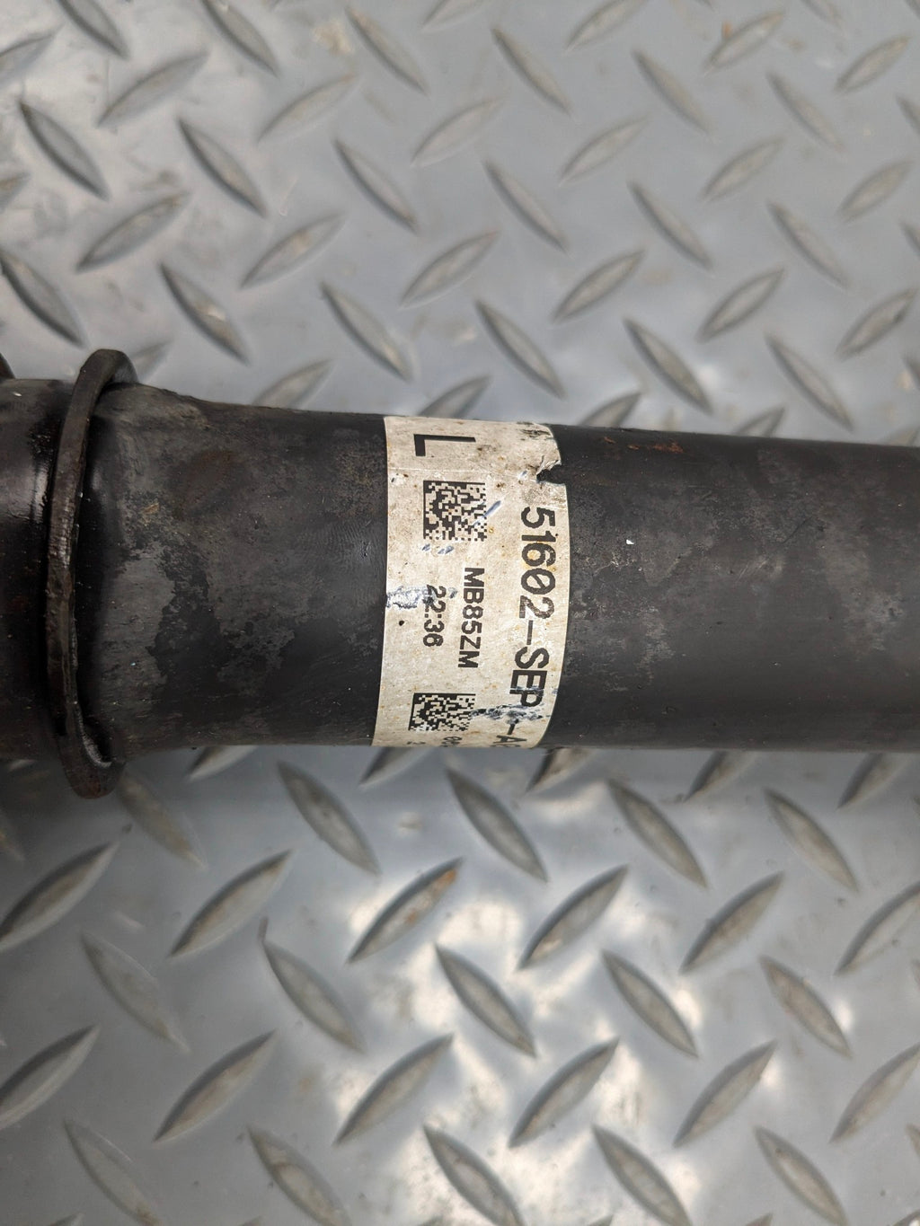 2004 - 2008 OEM ACURA TL FRONT LEFT DRIVER SIDE SUSPENSION SHOCK STRUT ASSEMBLY