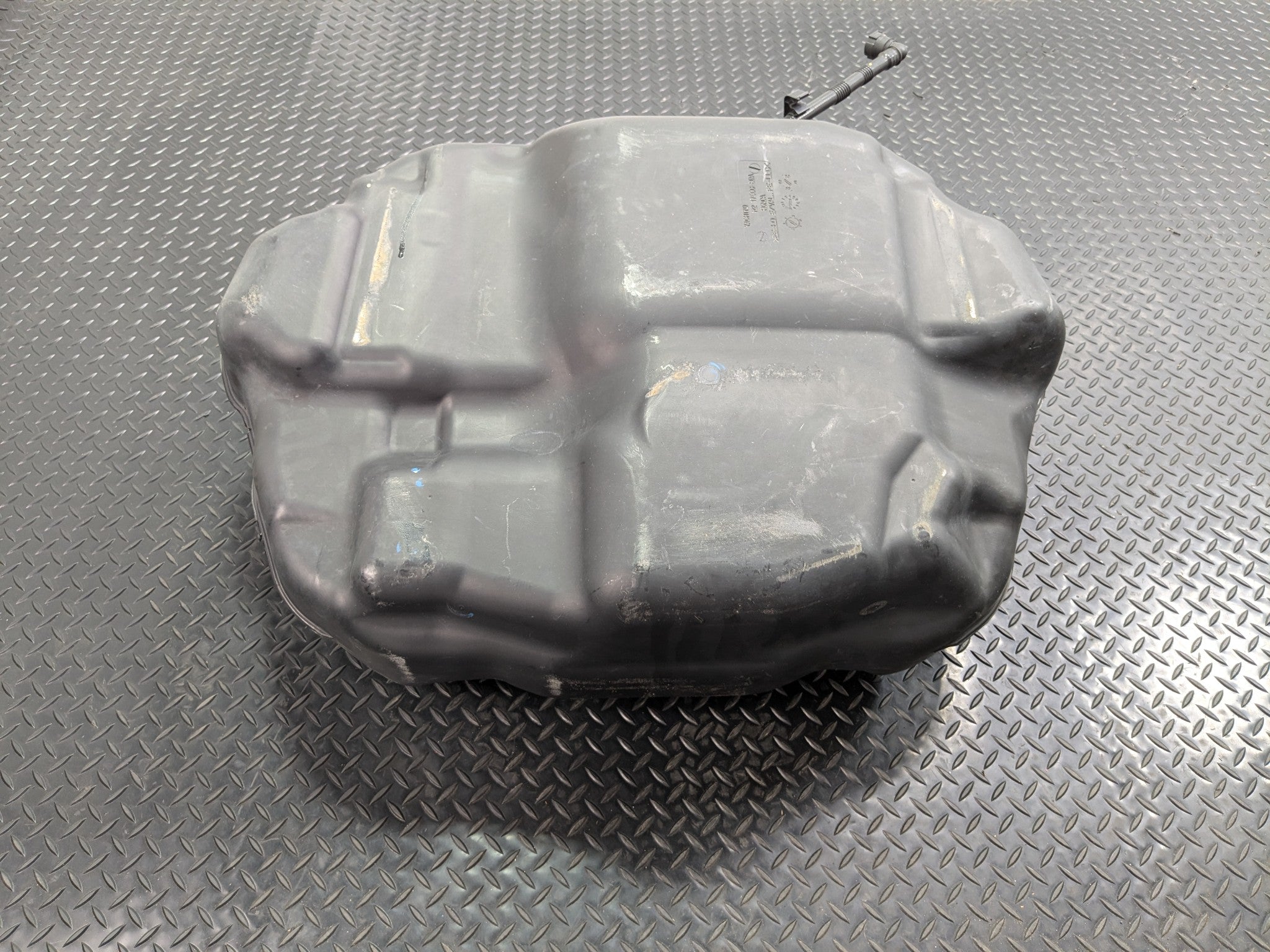 2004 - 2008 OEM ACURA TL GASOLINE GAS FUEL TANK ASSEMBLY