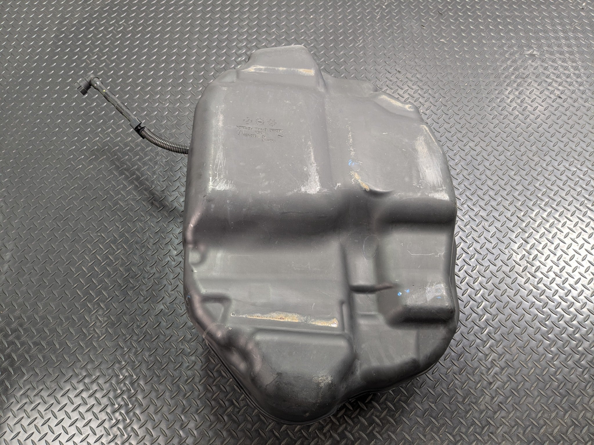 2004 - 2008 OEM ACURA TL GASOLINE GAS FUEL TANK ASSEMBLY