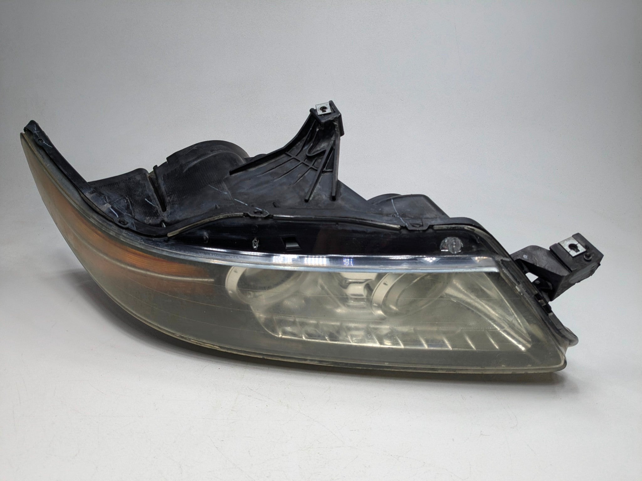 2004 - 2008 OEM ACURA TL FRONT RIGHT PASSENGER SIDE HEADLAMP ASSEMBLY
