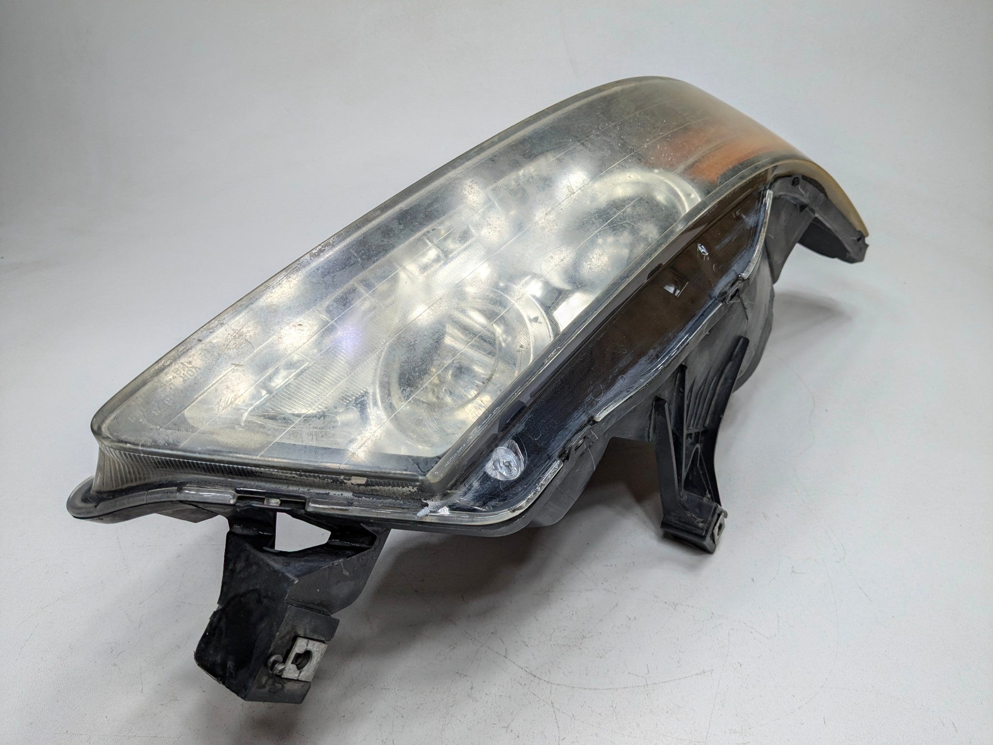 2004 - 2008 OEM ACURA TL FRONT RIGHT PASSENGER SIDE HEADLAMP ASSEMBLY