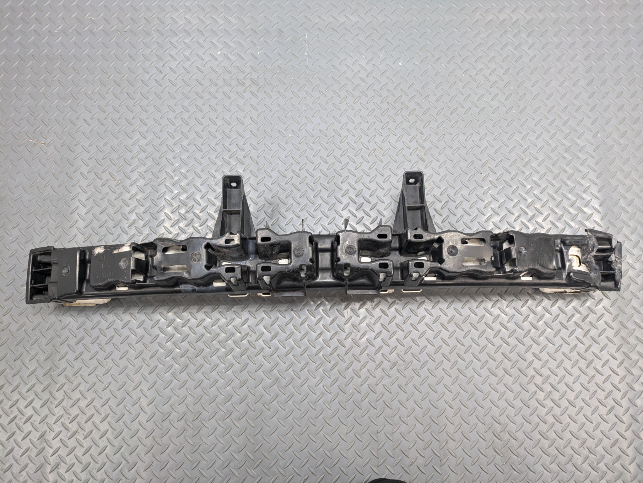 2004 - 2008 OEM ACURA TL FRONT BUMPER REINFORCEMENT IMPACT SUPPORT BAR