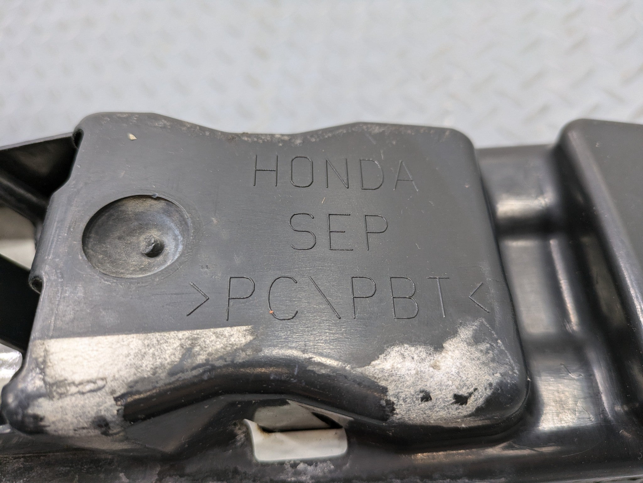 2004 - 2008 OEM ACURA TL FRONT BUMPER REINFORCEMENT IMPACT SUPPORT BAR