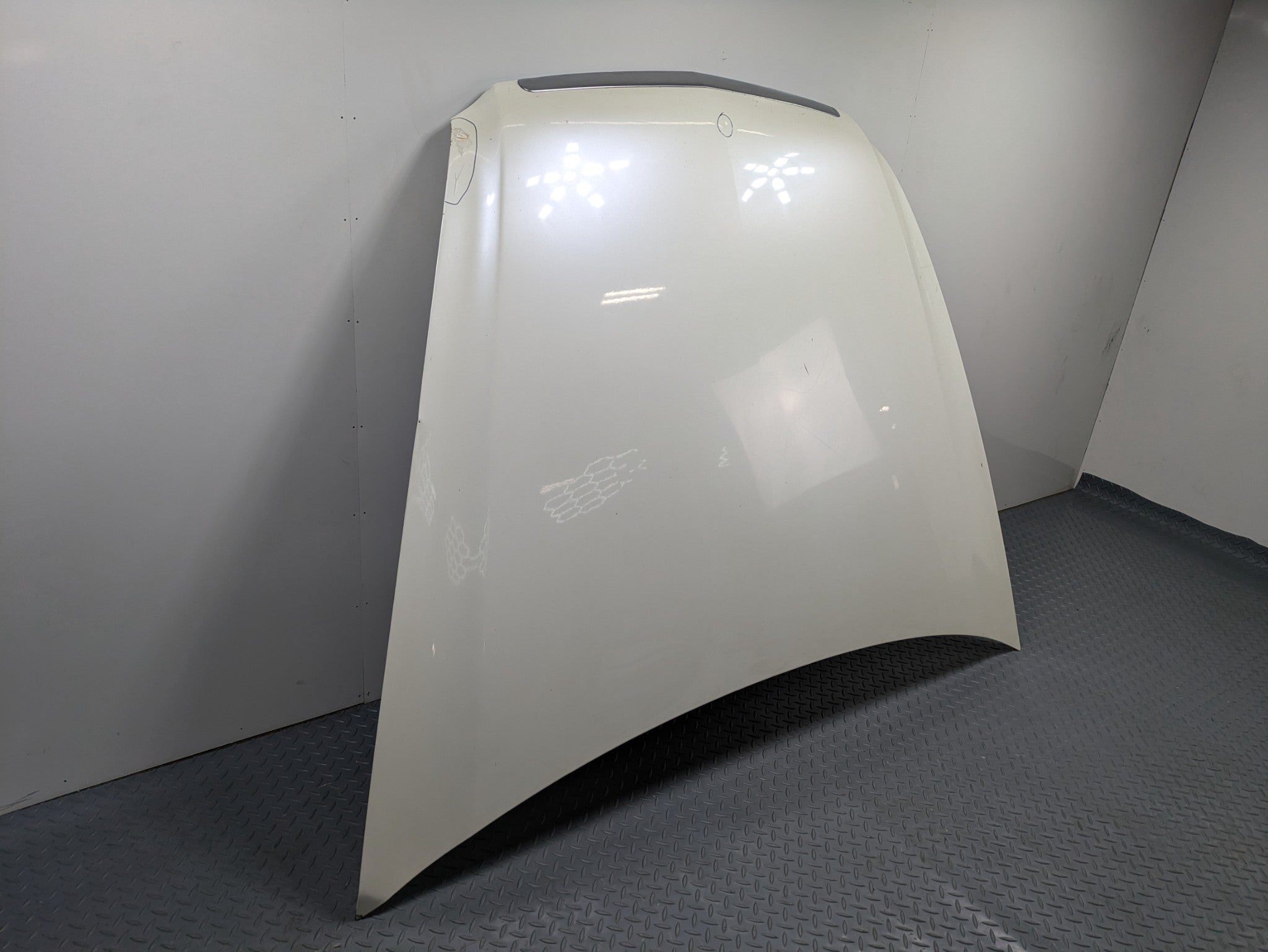 2004 - 2008 OEM ACURA TL FRONT HOOD SHELL PANEL WHITE
