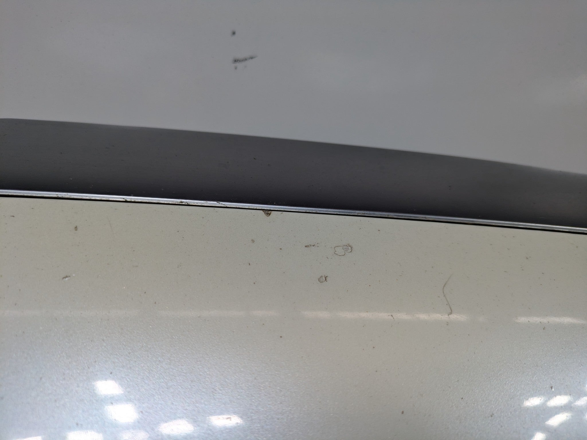 2004 - 2008 OEM ACURA TL FRONT HOOD SHELL PANEL WHITE