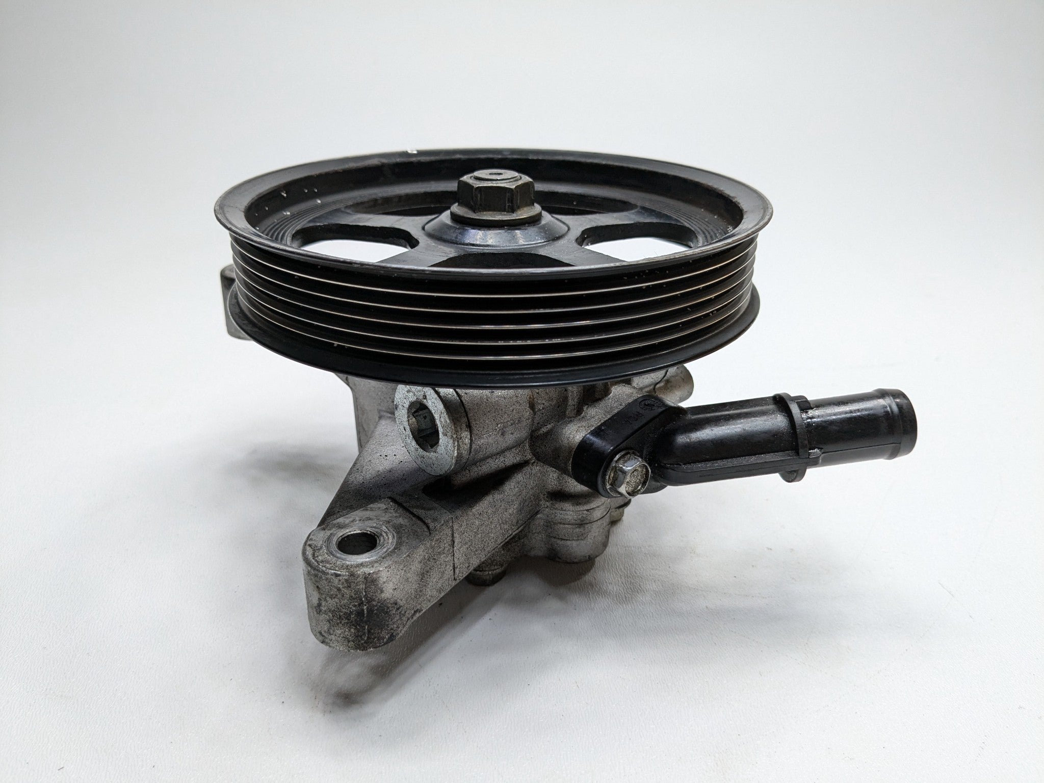 2004 - 2008 OEM ACURA TL POWER STEERING PUMP ASSEMBLY