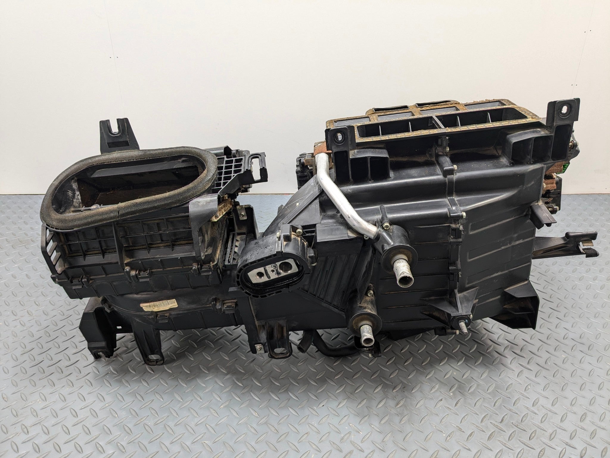 2004 - 2008 OEM ACURA TL AC CLIMATE HEATER BLOWER HOUSING BOX ASSEMBLY