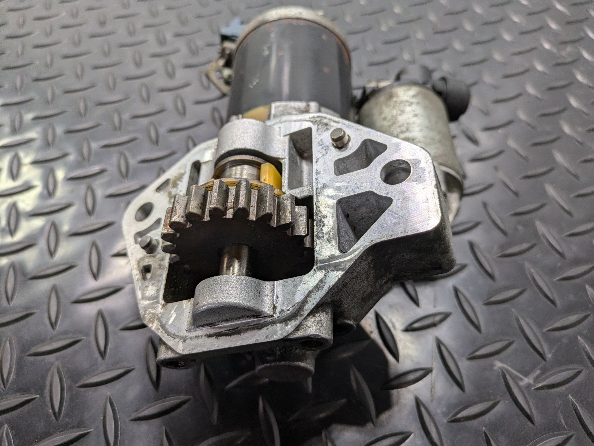2004 - 2008 OEM ACURA TL TYPE S ENGINE START STARTER MOTOR BOSCH ASSEMBLY