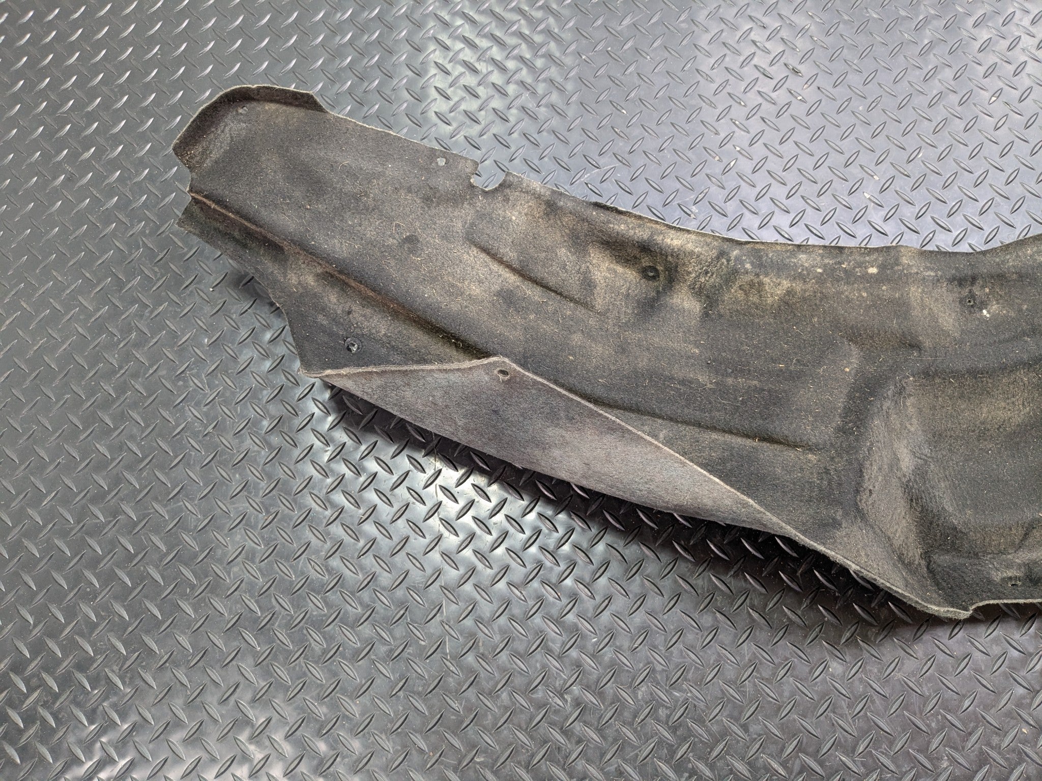 2004 - 2008 OEM ACURA TL REAR RIGHT PASSENGER SIDE FENDER LINER