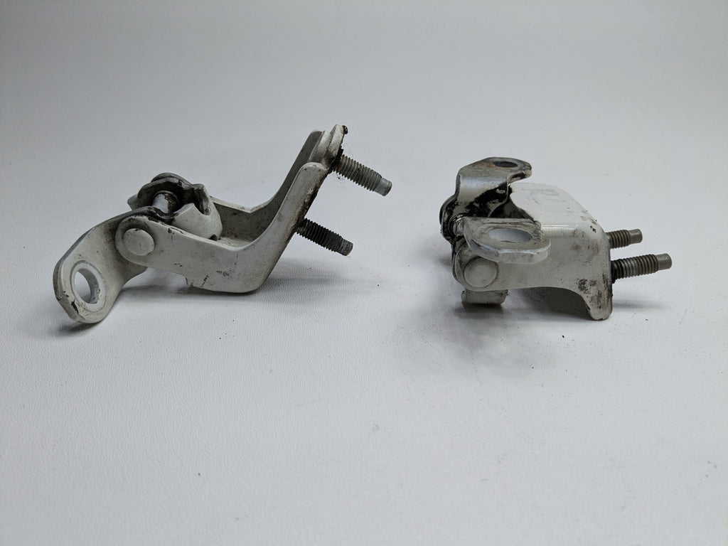 2004 - 2008 OEM ACURA TL REAR LEFT DRIVER SIDE UPPER AND LOWER DOOR HINGE SET