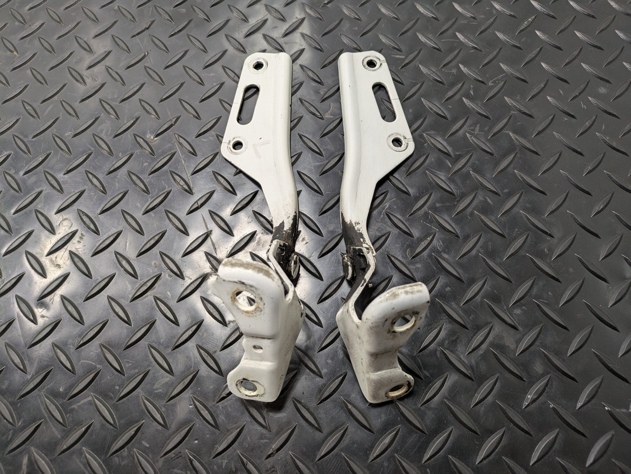 2004 - 2008 OEM ACURA TL HOOD HINGES SET LEFT/RIGHT PAIR