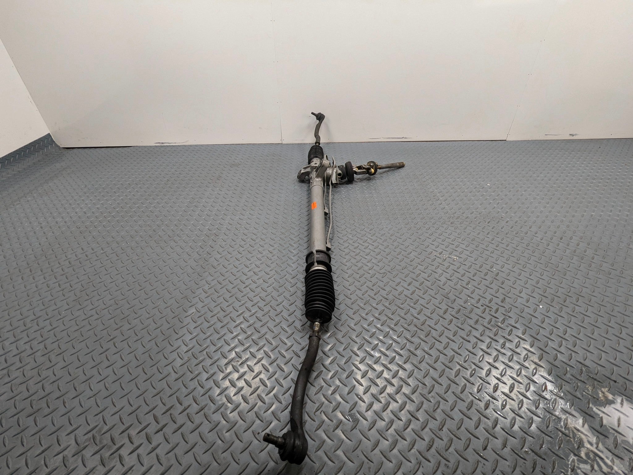 2004 - 2008 ACURA TL POWER STEERING GEAR RACK AND PINION ASSEMBLY