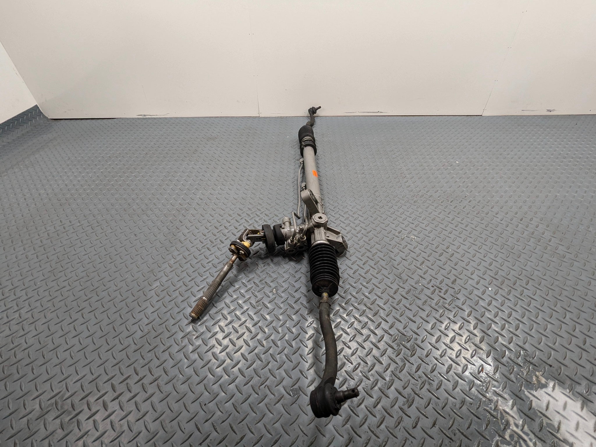 2004 - 2008 ACURA TL POWER STEERING GEAR RACK AND PINION ASSEMBLY