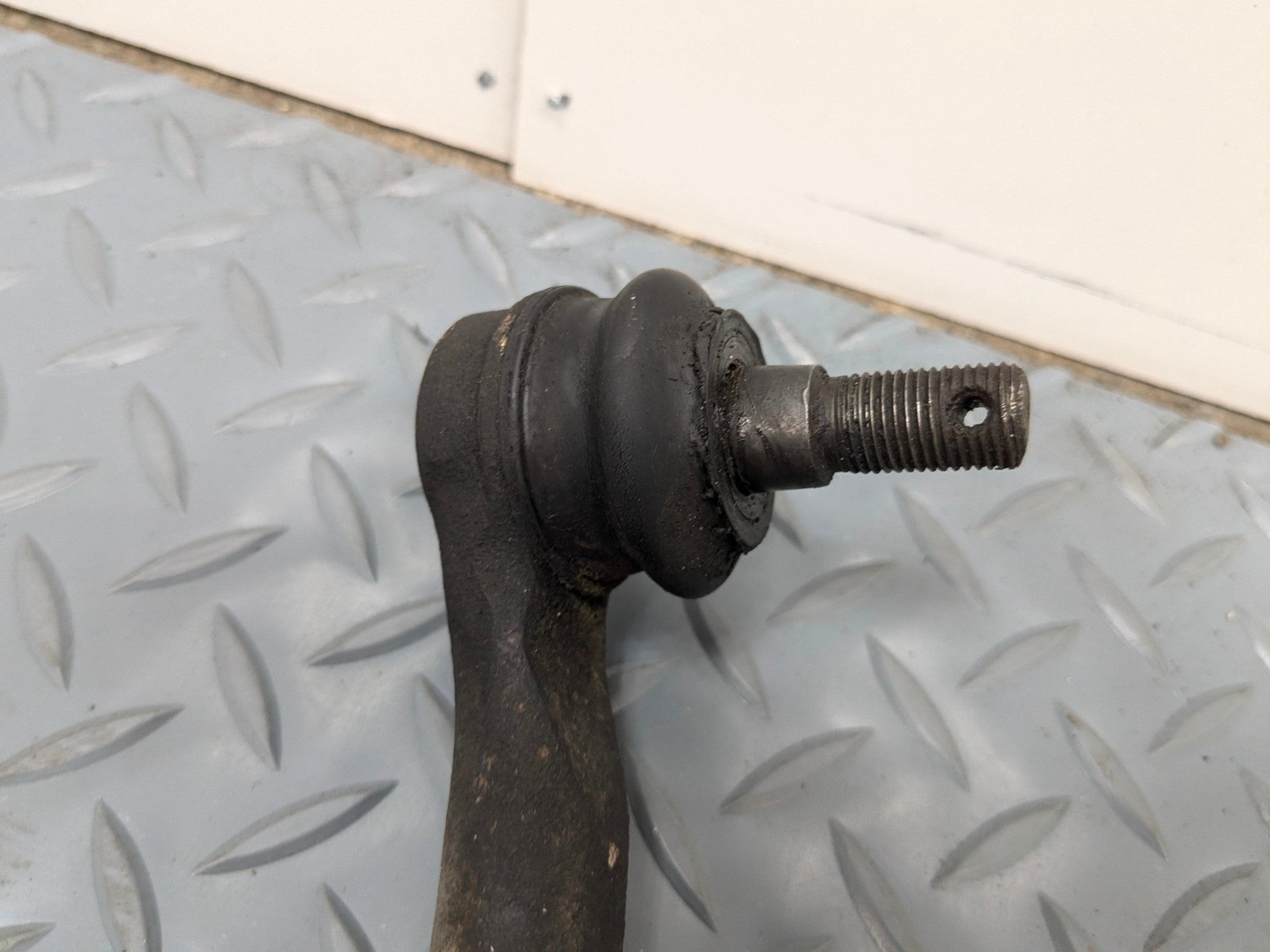 2004 - 2008 ACURA TL POWER STEERING GEAR RACK AND PINION ASSEMBLY