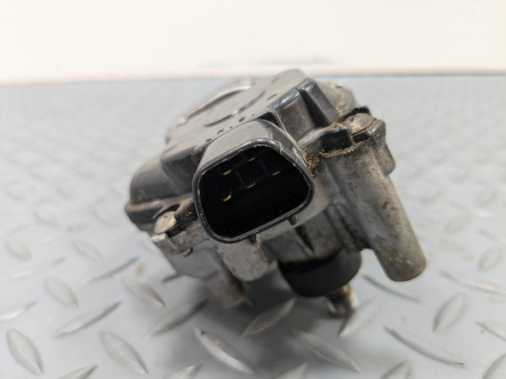 2004 - 2008 OEM ACURA TL FRONT WINDSHIELD WIPER MOTOR ASSEMBLY