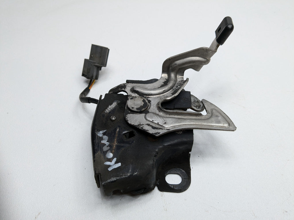 2004 - 2008 OEM ACURA TL FRONT HOOD LOCK LATCH RELEASE ACTUATOR