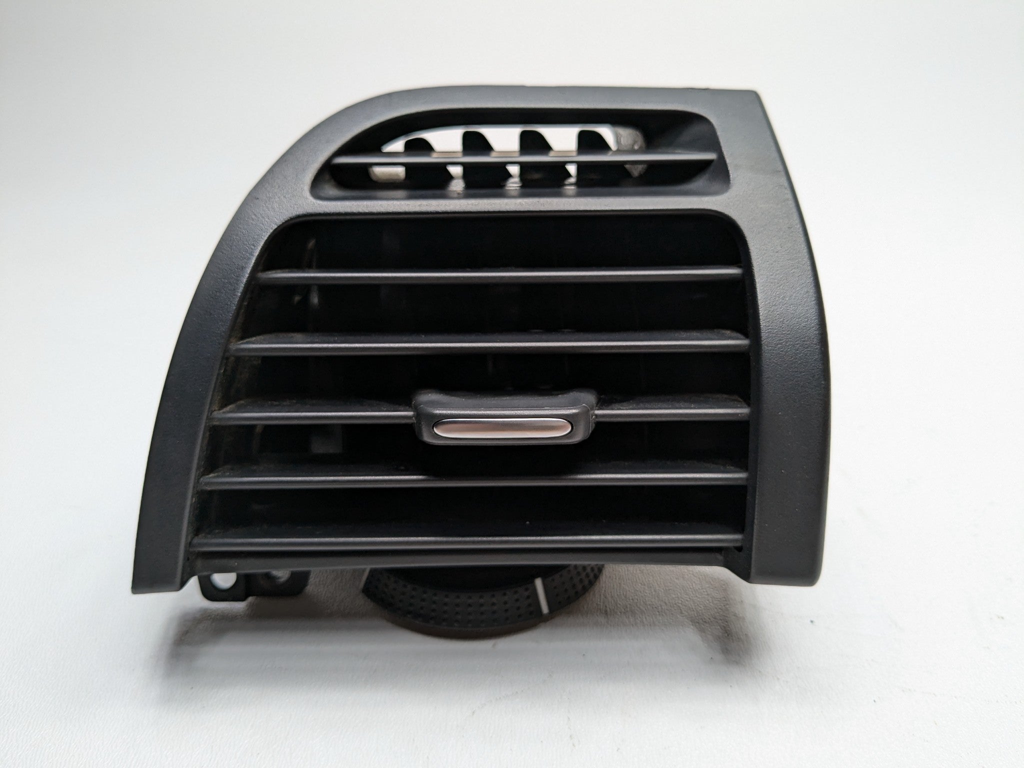 2004 - 2008 OEM ACURA TL FRONT RIGHT PASSENGER SIDE DASH AC HEATER AIR VENT