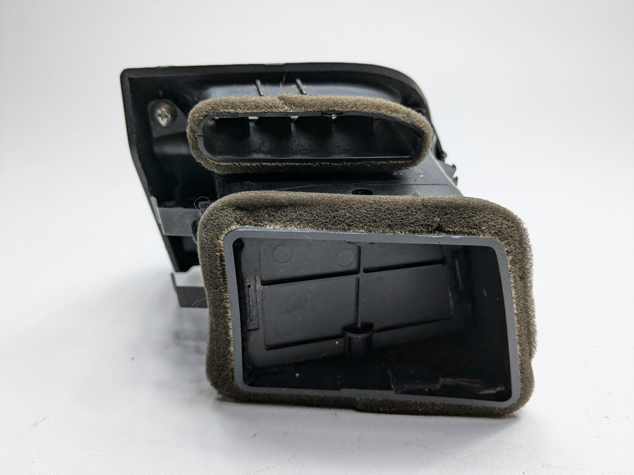2004 - 2008 OEM ACURA TL FRONT RIGHT PASSENGER SIDE DASH AC HEATER AIR VENT
