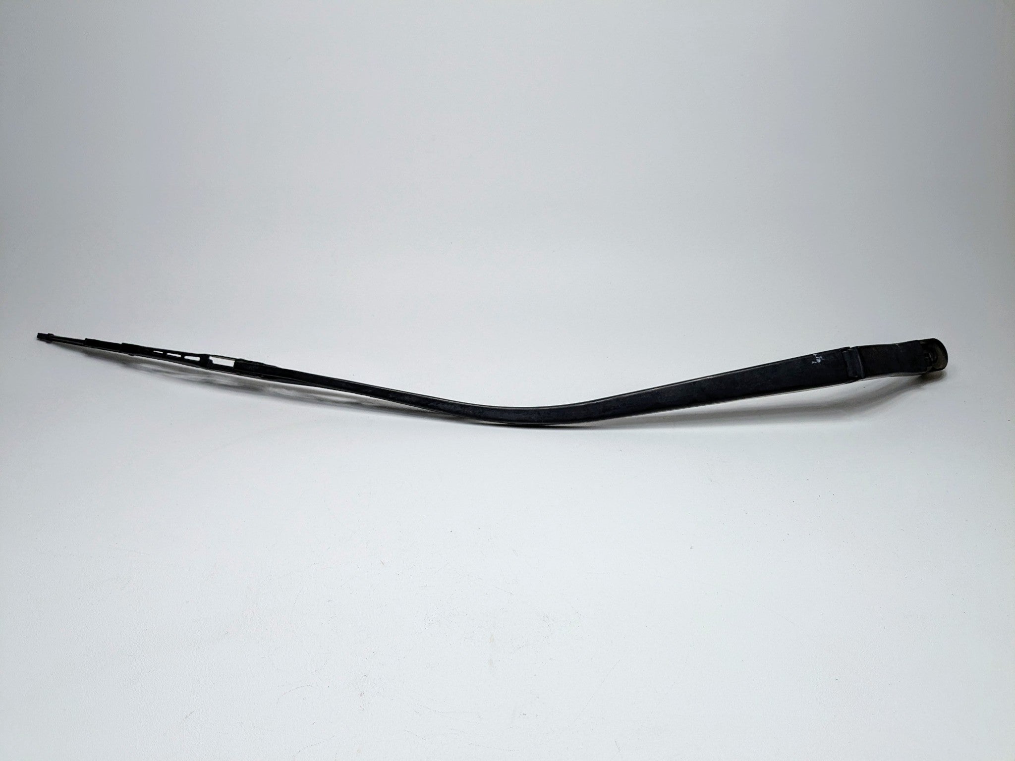 2004 - 2008 OEM ACURA TL FRONT RIGHT PASSENGER SIDE WINDSHIELD WIPER ARM