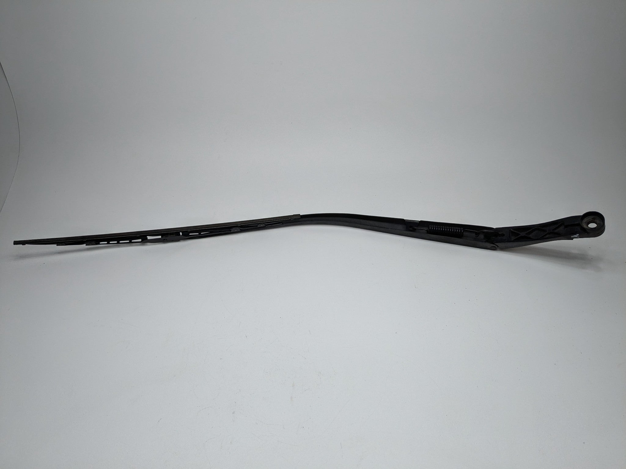 2004 - 2008 OEM ACURA TL FRONT RIGHT PASSENGER SIDE WINDSHIELD WIPER ARM