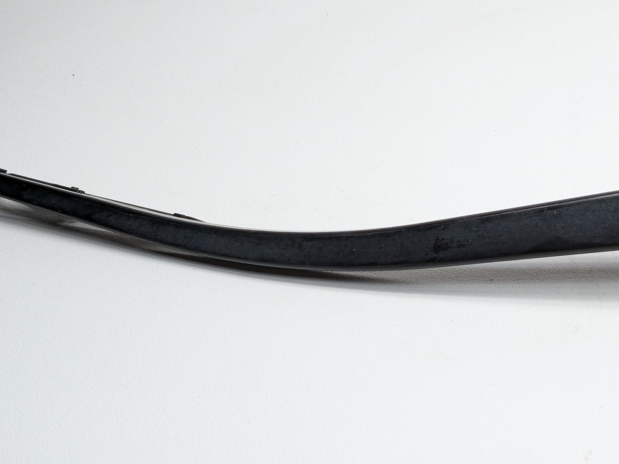 2004 - 2008 OEM ACURA TL FRONT RIGHT PASSENGER SIDE WINDSHIELD WIPER ARM