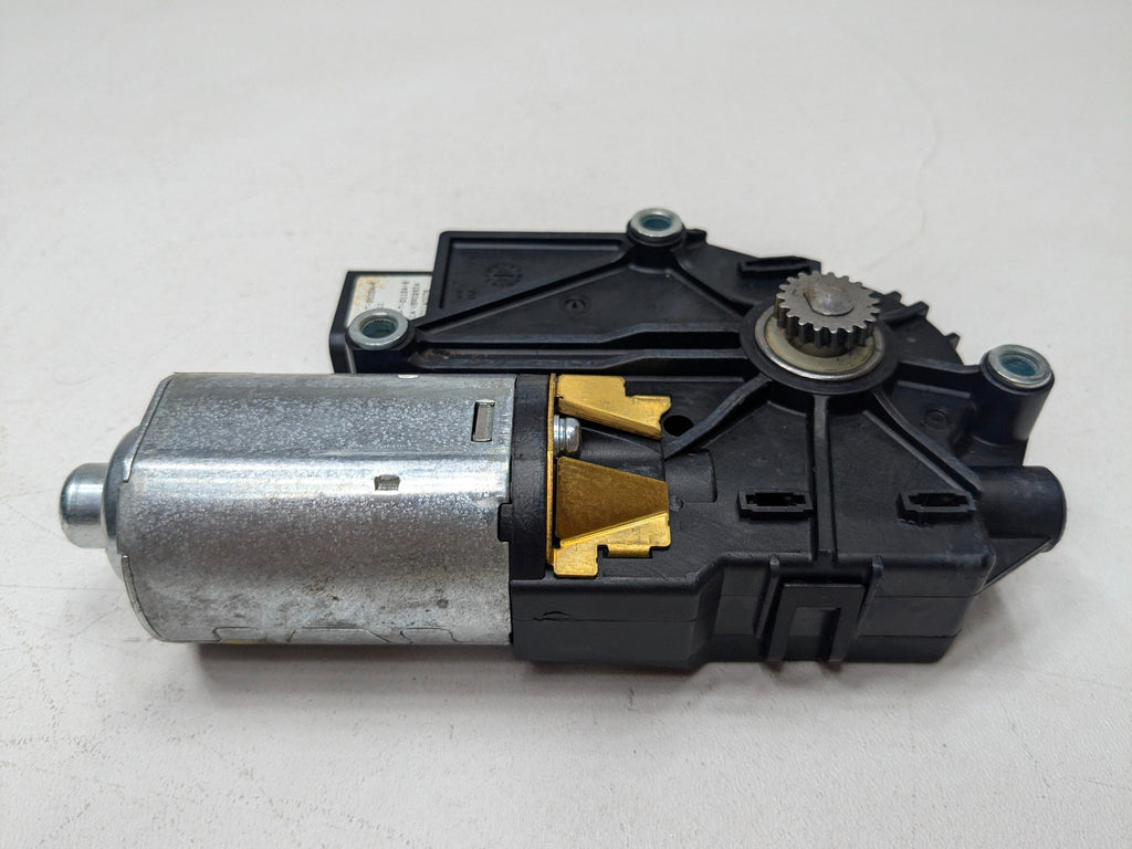 2004 - 2008 OEM ACURA TL SUNROOF SLIDING WINDOW MOTOR ASSEMBLY