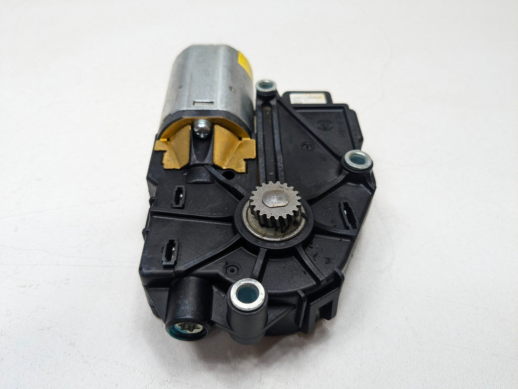 2004 - 2008 OEM ACURA TL SUNROOF SLIDING WINDOW MOTOR ASSEMBLY