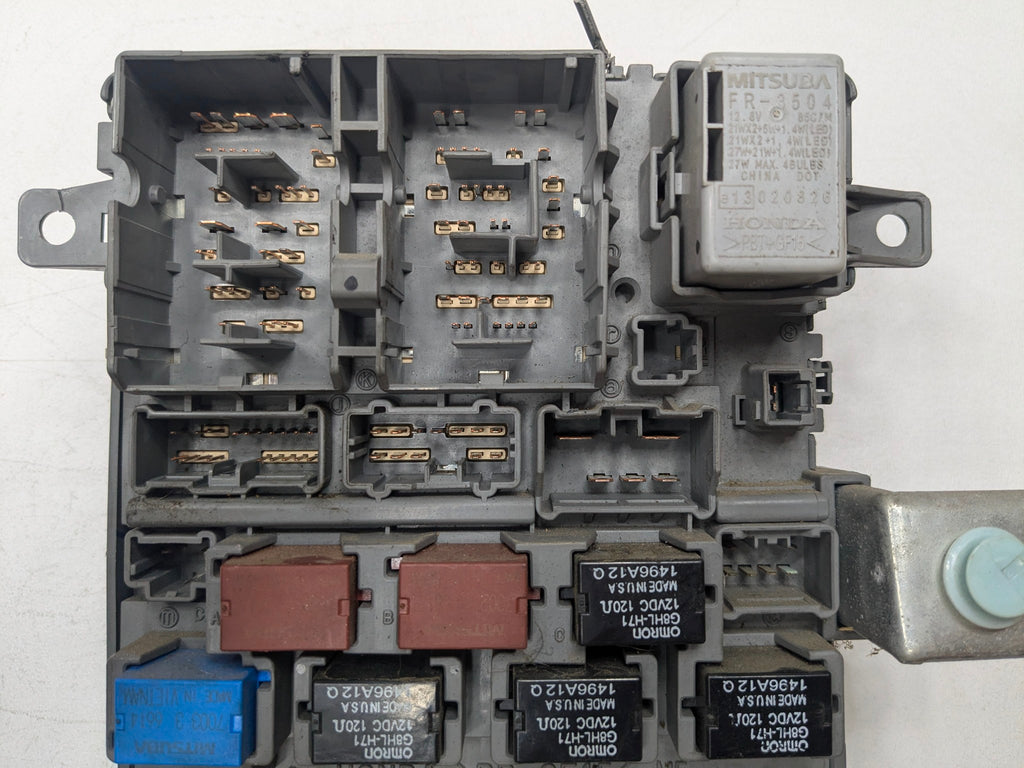 2004 - 2008 OEM ACURA TL CABIN FUSE JUNCTION BOX RELAY BLOCK