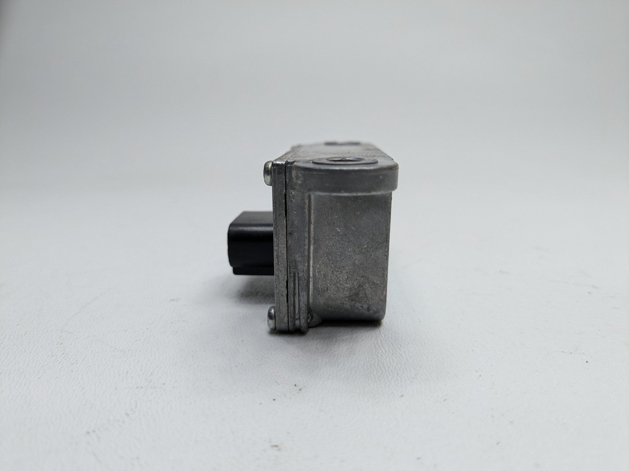 2004 - 2008 OEM ACURA TL YAW RATE SENSOR CONTROL MODULE UNIT