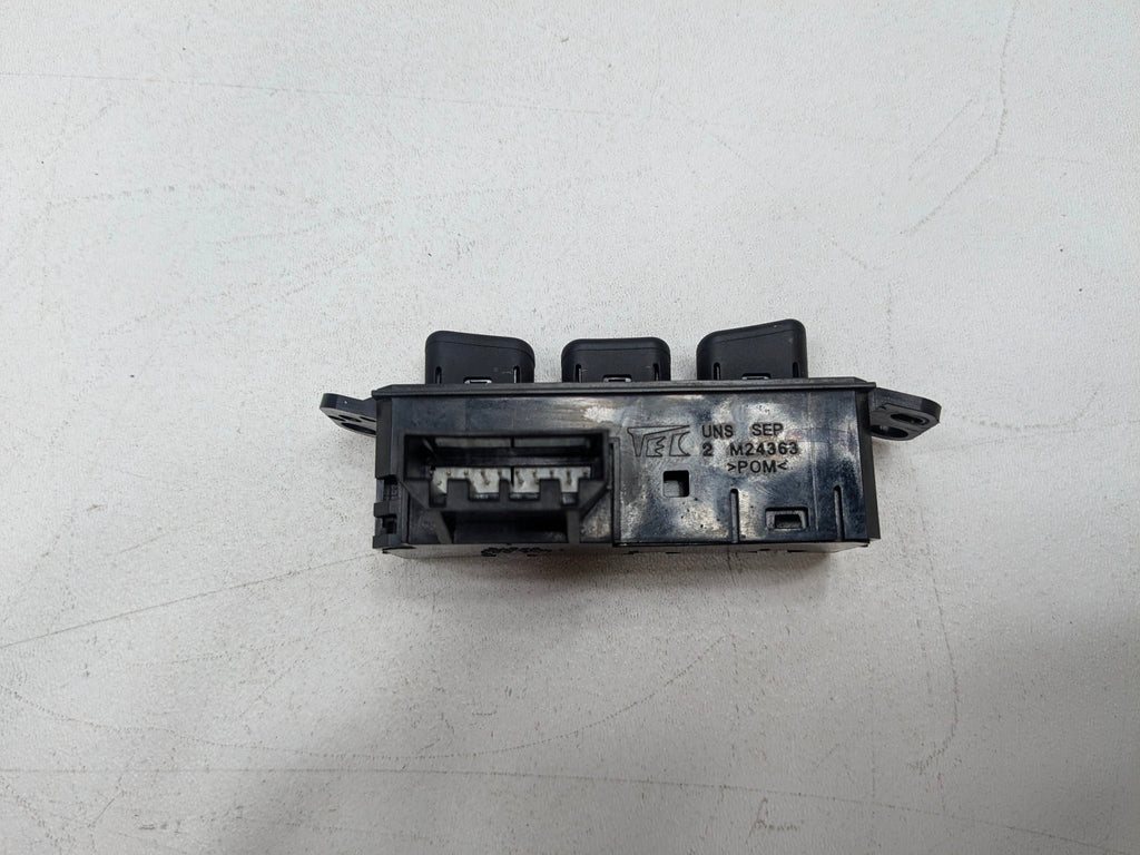 2004 - 2008 OEM ACURA TL FRONT LEFT DOOR SEAT MEMORY POSITION CONTROL SWITCH