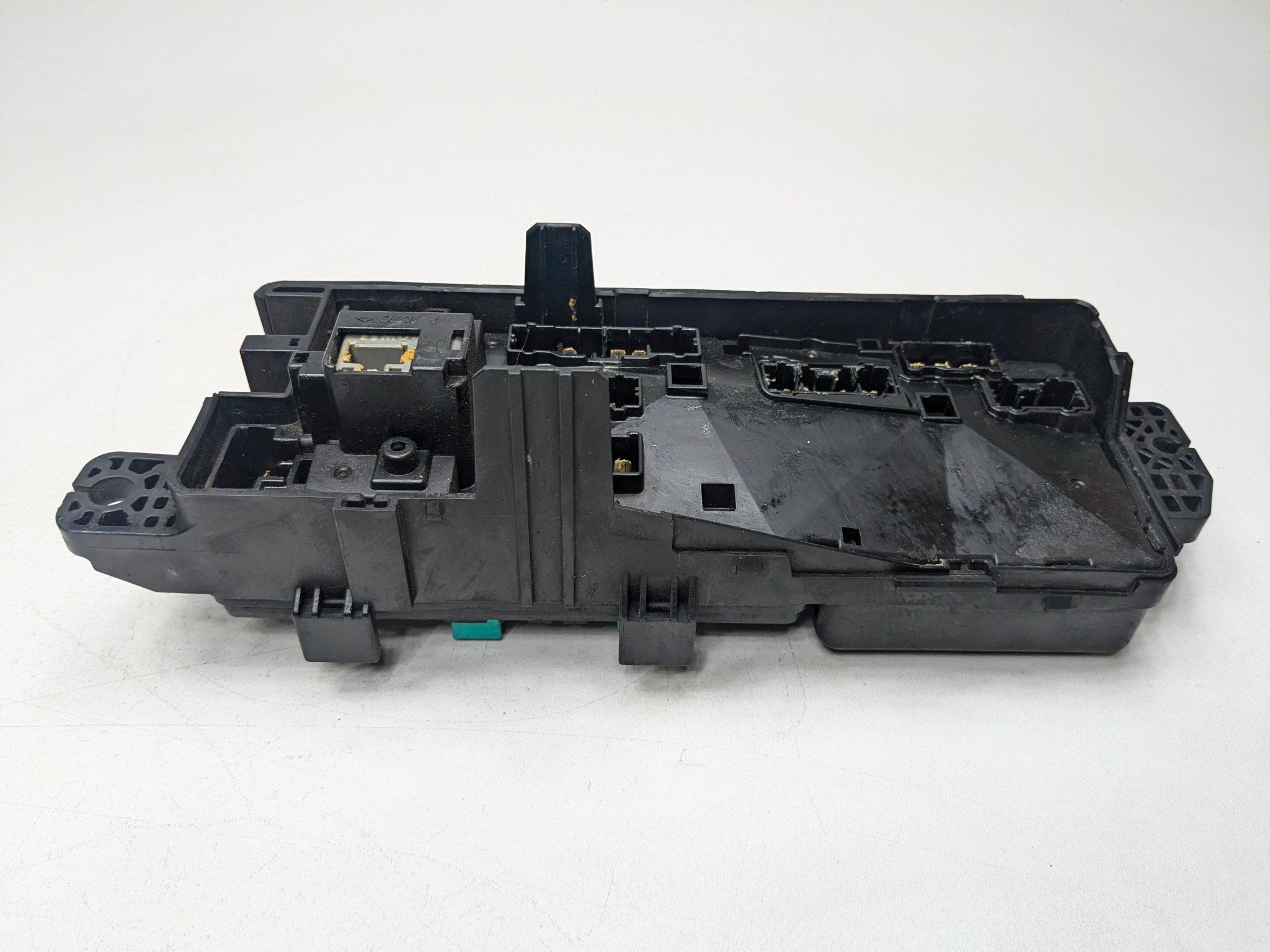 2004 - 2008 OEM ACURA TL ENGINE FUSE BOX RELAY JUNCTION MODULE