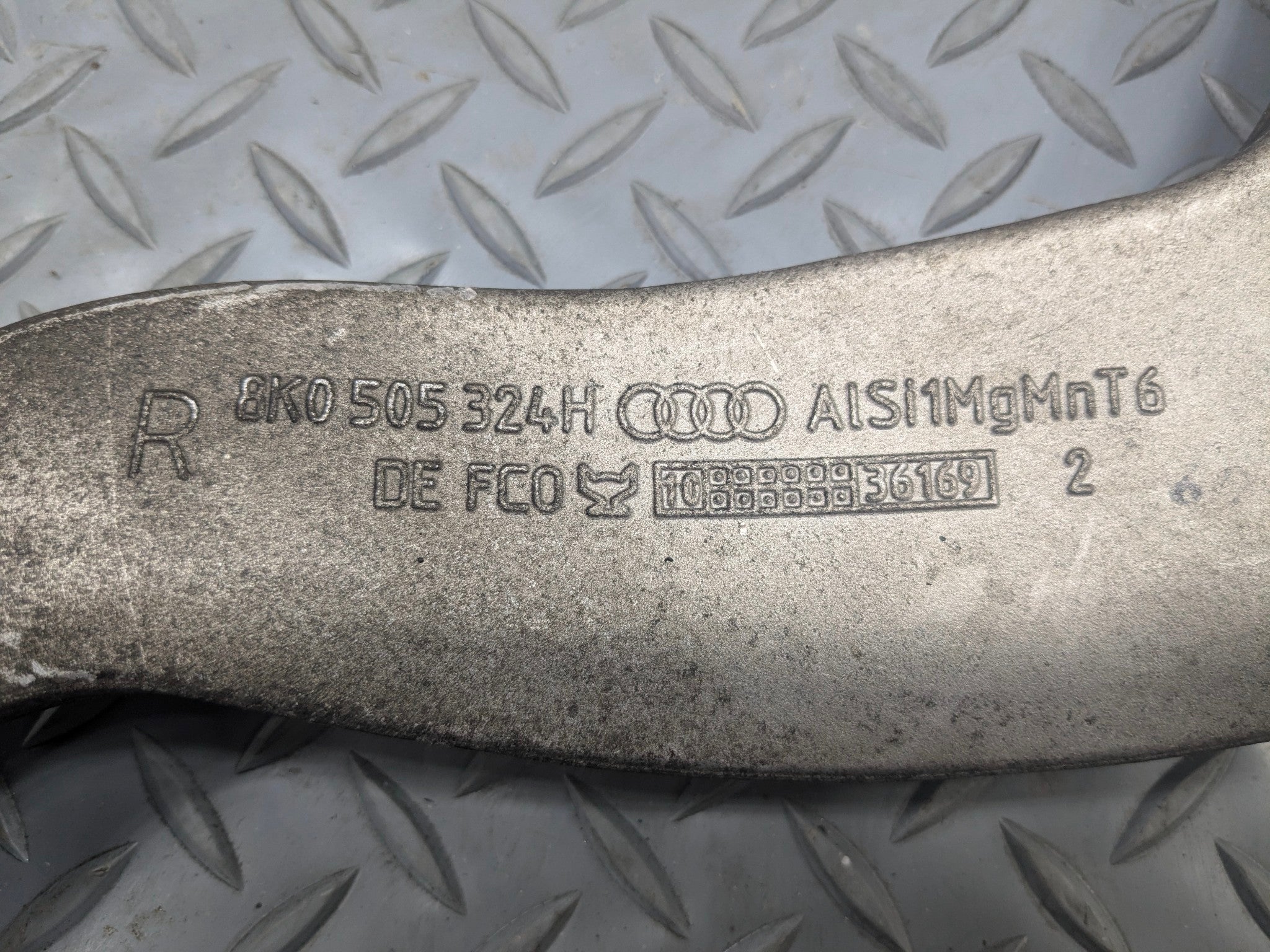 2008 - 2011 OEM AUDI A4 REAR RIGHT PASSENGER SIDE UPPER CONTROL ARM