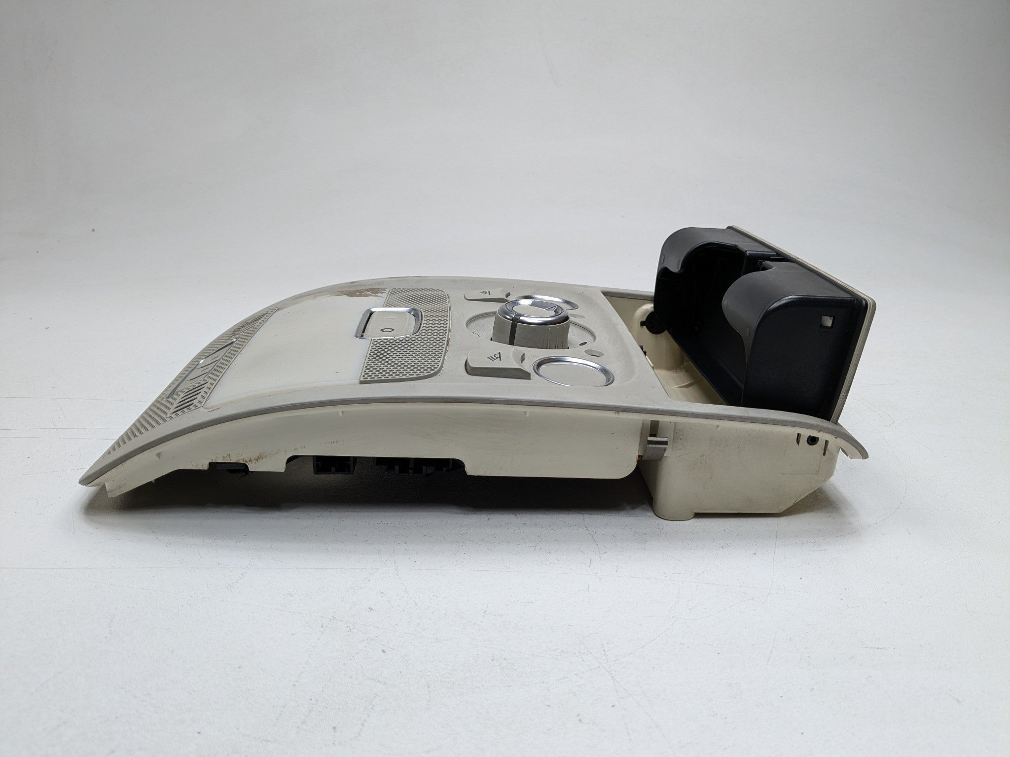 2008 - 2011 OEM AUDI A4 FRONT CENTER OVERHEAD INTERIOR LIGHT ASSEMBLY