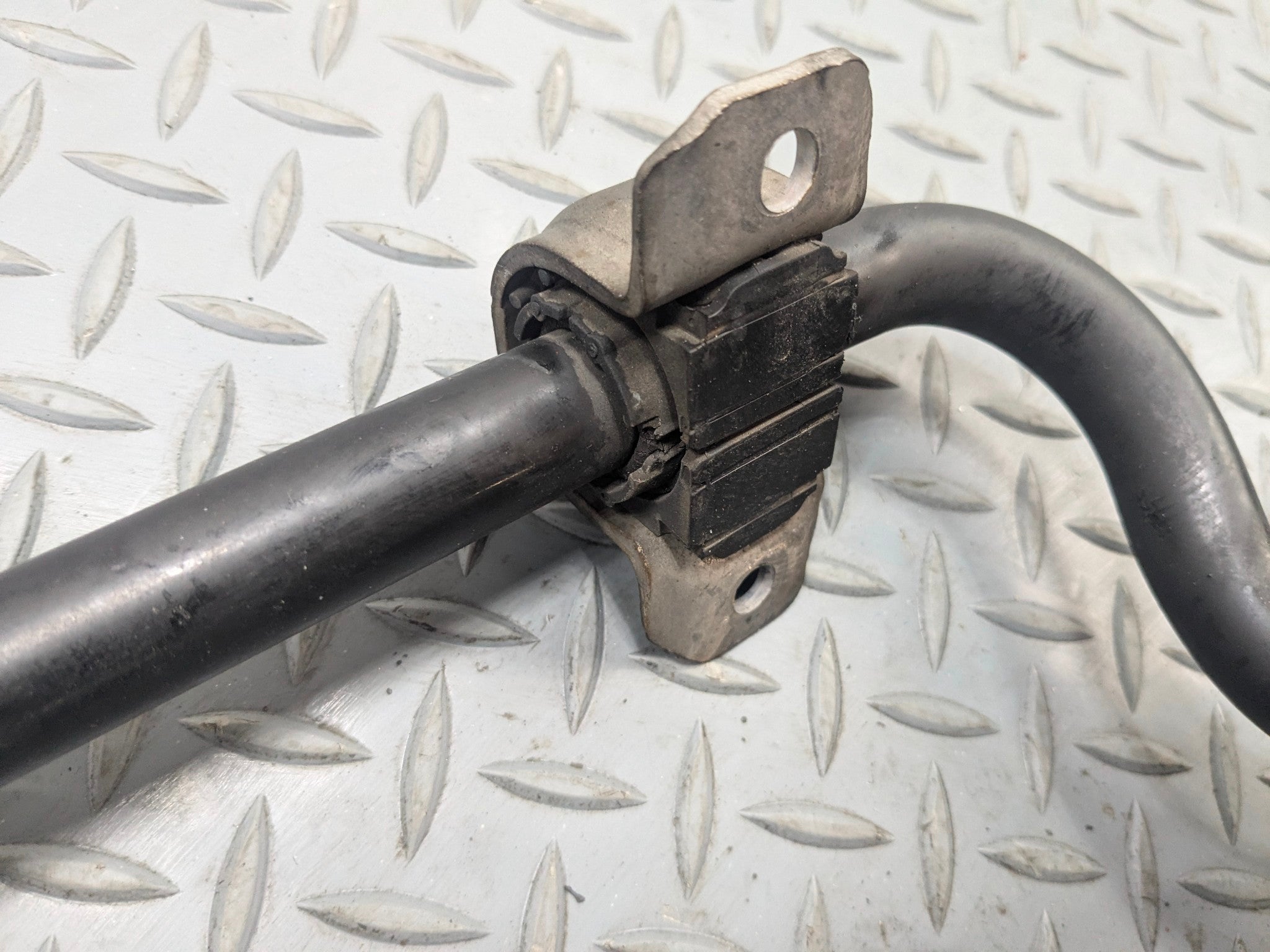 2008 - 2011 OEM AUDI A4 REAR SIDE SUSPENSION STABILIZER BAR ANTI ROLL ROD