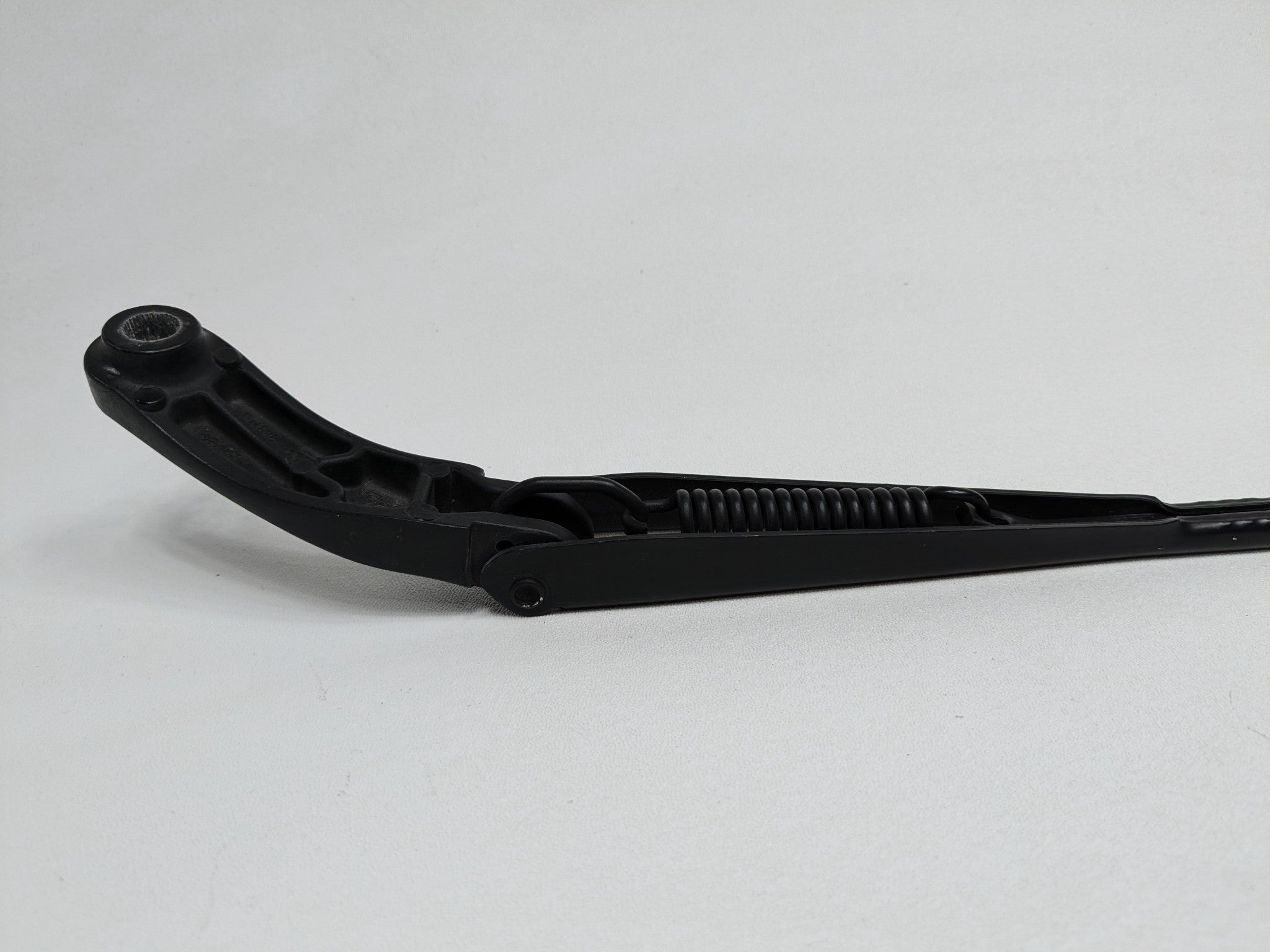 2008 - 2011 OEM AUDI A4 FRONT LEFT DRIVER SIDE WINDSHIELD WIPER ARM
